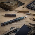 Pióro wieczne Kaweco Supra Fireblue ekspozycja 2.jpg