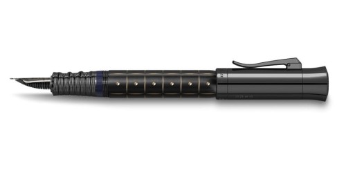 Pióro wieczne Graf von Faber-Castell Pen of the Year 2019 Samurai Black Edition.jpg