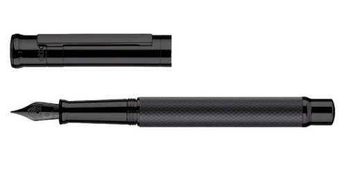 Pióro wieczne Otto Hutt Design 04 Checkered Black Matte PVD.jpg