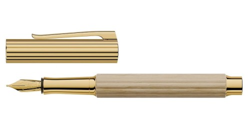 Pióro wieczne Graf von Faber-Castell Bloom Hornbeam.jpg