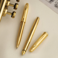Pióro wieczne Sheaffer 100 Glossy Gold PVD prezentacja.png