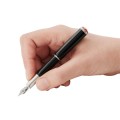 Pióro wieczne Montblanc Heritage Rouge et Noir Baby edycja specjalna prezentacja.jpg