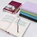 Notatnik Leuchtturm1917 Some Lines a Day pamiętnik pięcioletni liliowy i kolekcja.jpg